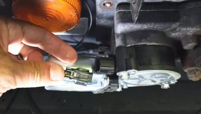 How To Repair An Automatic RV Step 1